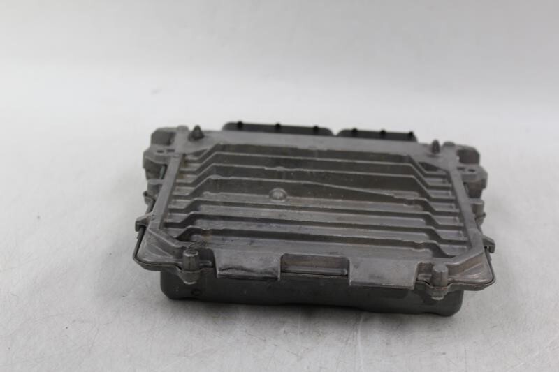 Engine ECM 205 Type Sedan C300 Fits 15-16 MERCEDES C-CLASS 26353