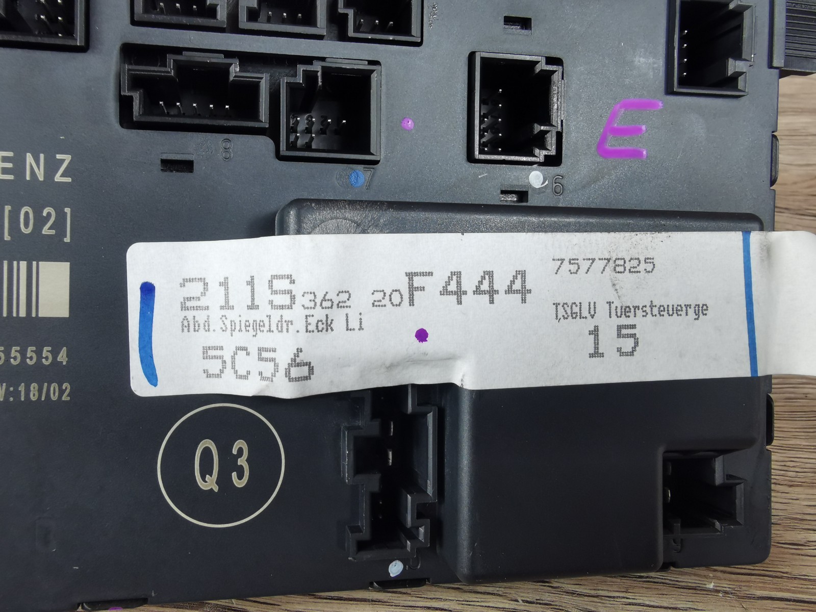 2003 MERCEDES BENZ E CLASS N/S/F FRONT LEFT DOOR CONTROL MODULE 2118201585