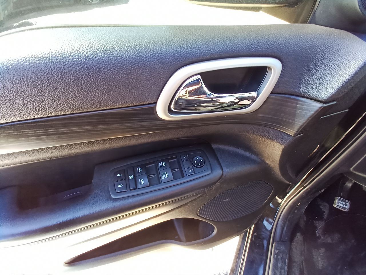 68423302AA Transfer Case Control Module TCCM from 2019 Grand Cherokee 12913547