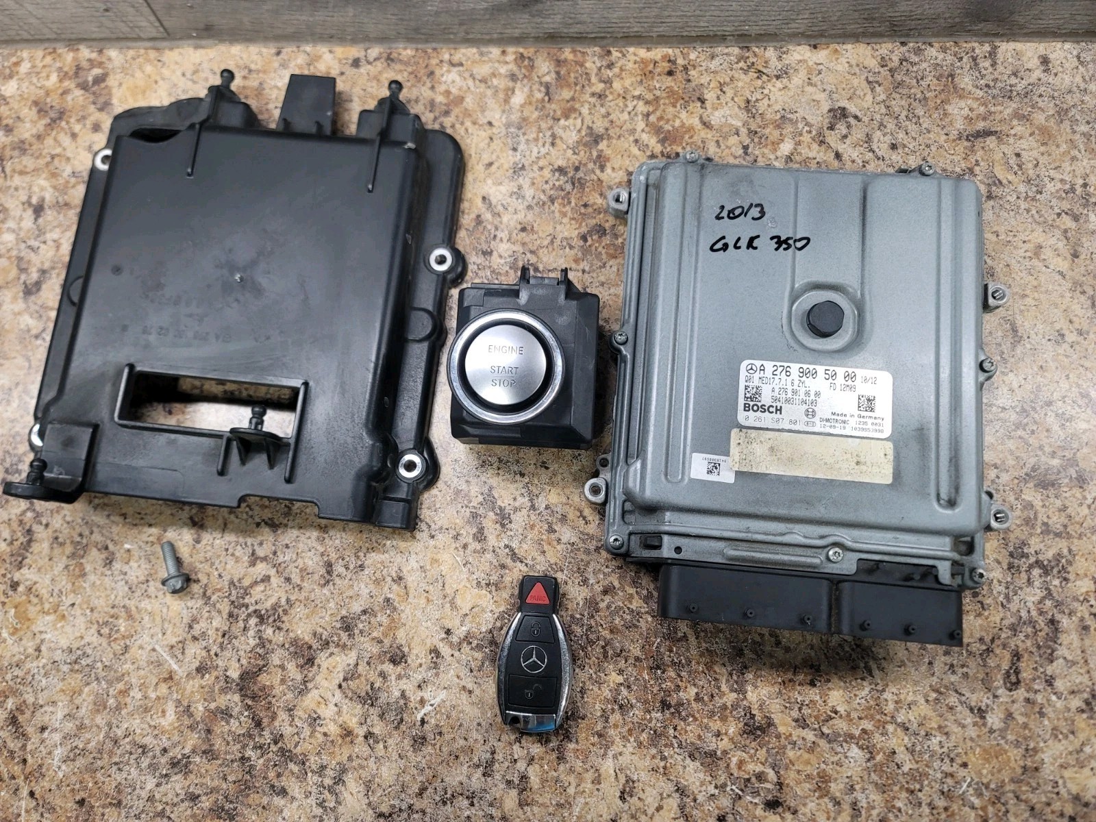 12-15 Mercedes W212 GLK350 ECU ECM Engine Control Module, Key , Start ENGINE