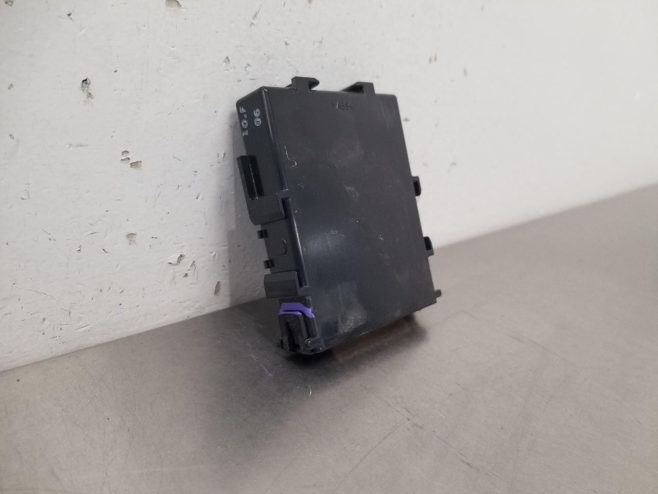 23 TOYOTA TUNDRA NETWORK GATEWAY MODULE 891110C050