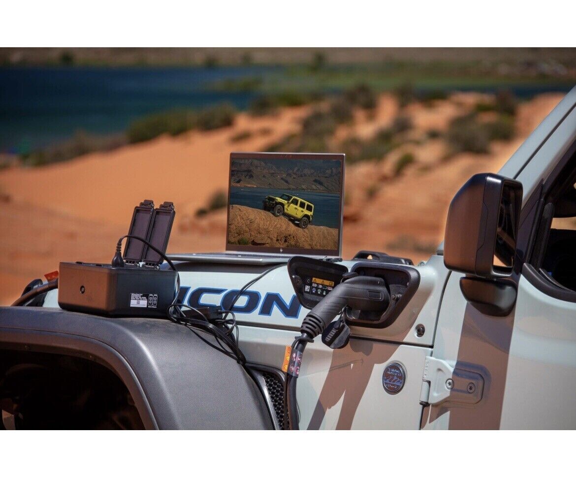 New 2025 Jeep Wrangler Power Box W/ Carry Case. 4XE 68522775AC