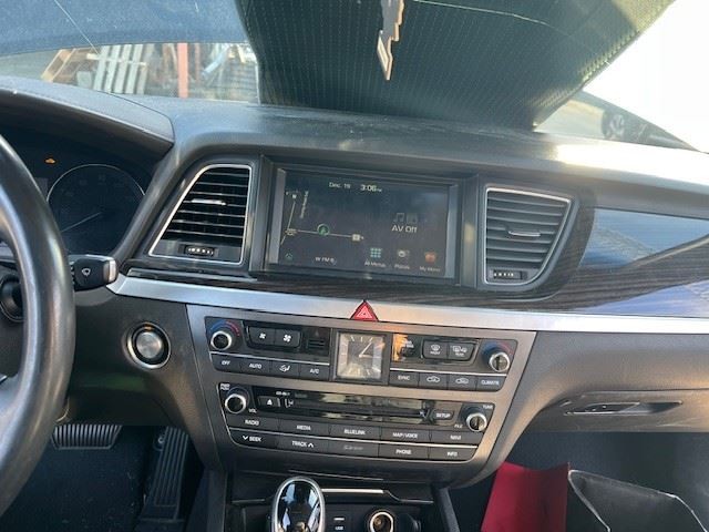 Chassis ECM Fuel Pump Controller Left Hand Quarter Panel Fits 17-20 G80 361105