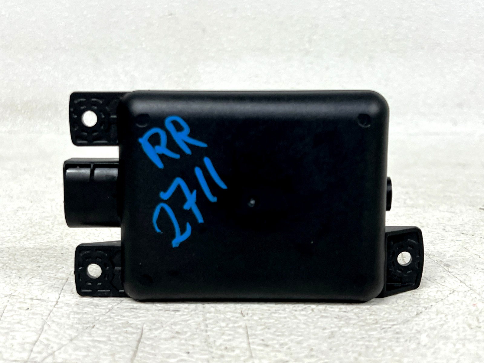 ⭐2018-2021 VOLKSWAGON GOLF GTI REAR RIGHT BLIND SPOT RADAR SENSOR OEM LOT2711