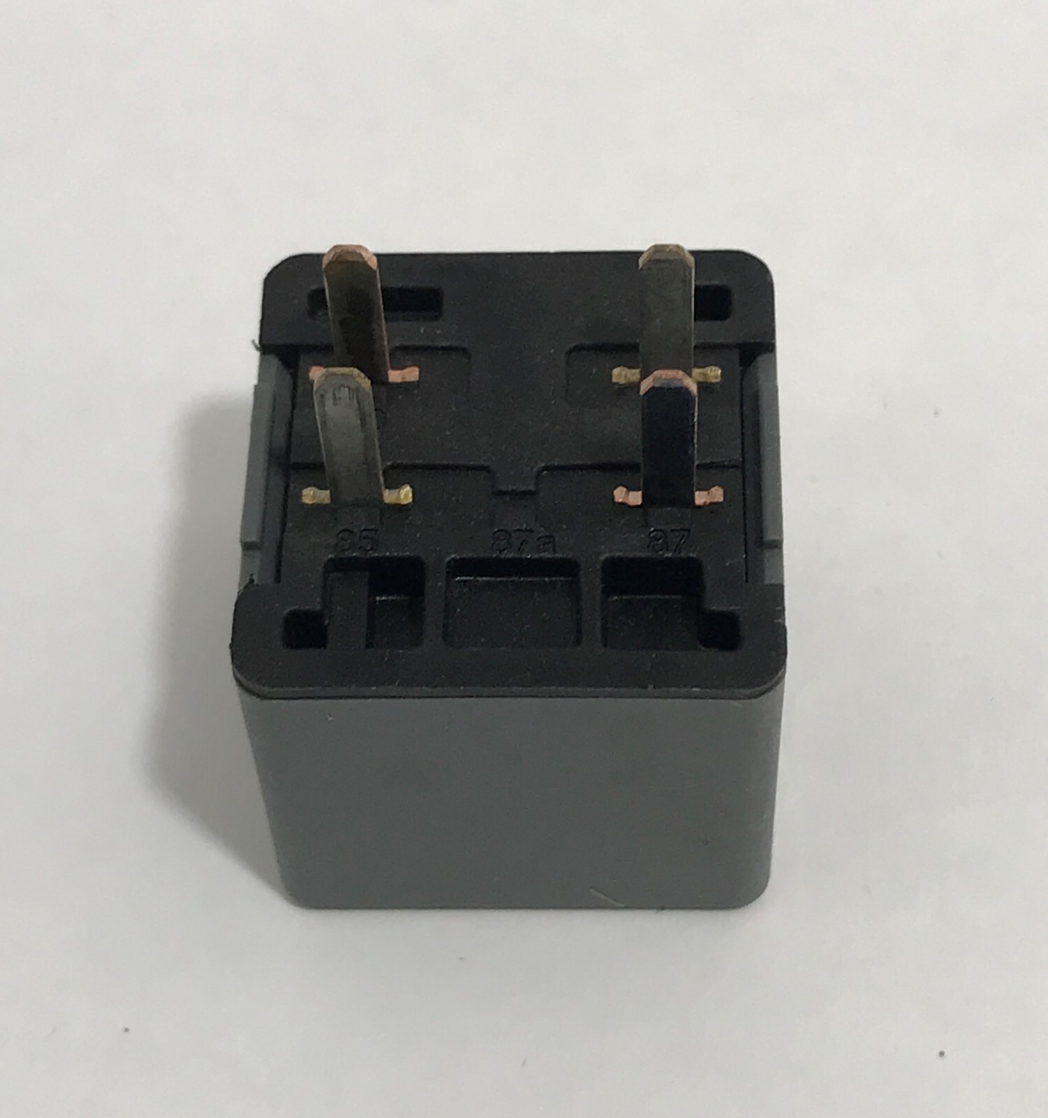 OEM Omron 4 Pins GM Fan Relay 12177236 OEM 7236 – NEW