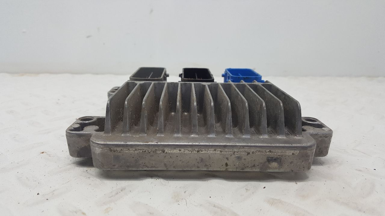 Engine ECM Electronic Control Module 2.4L Fits 06 08-10 MALIBU 13675
