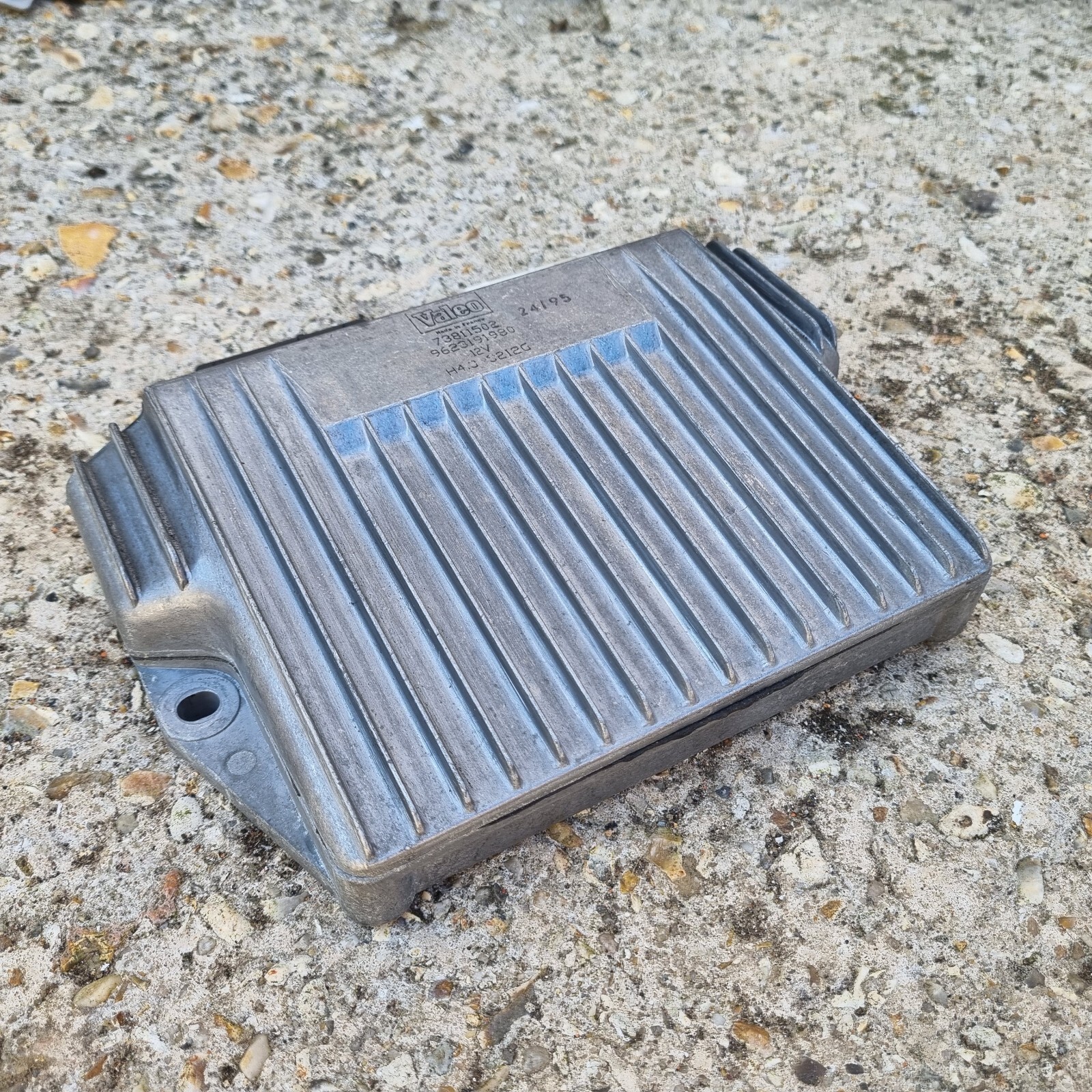 Citroen XM Ecu control module Valeo 73811502 9623191980 suspension