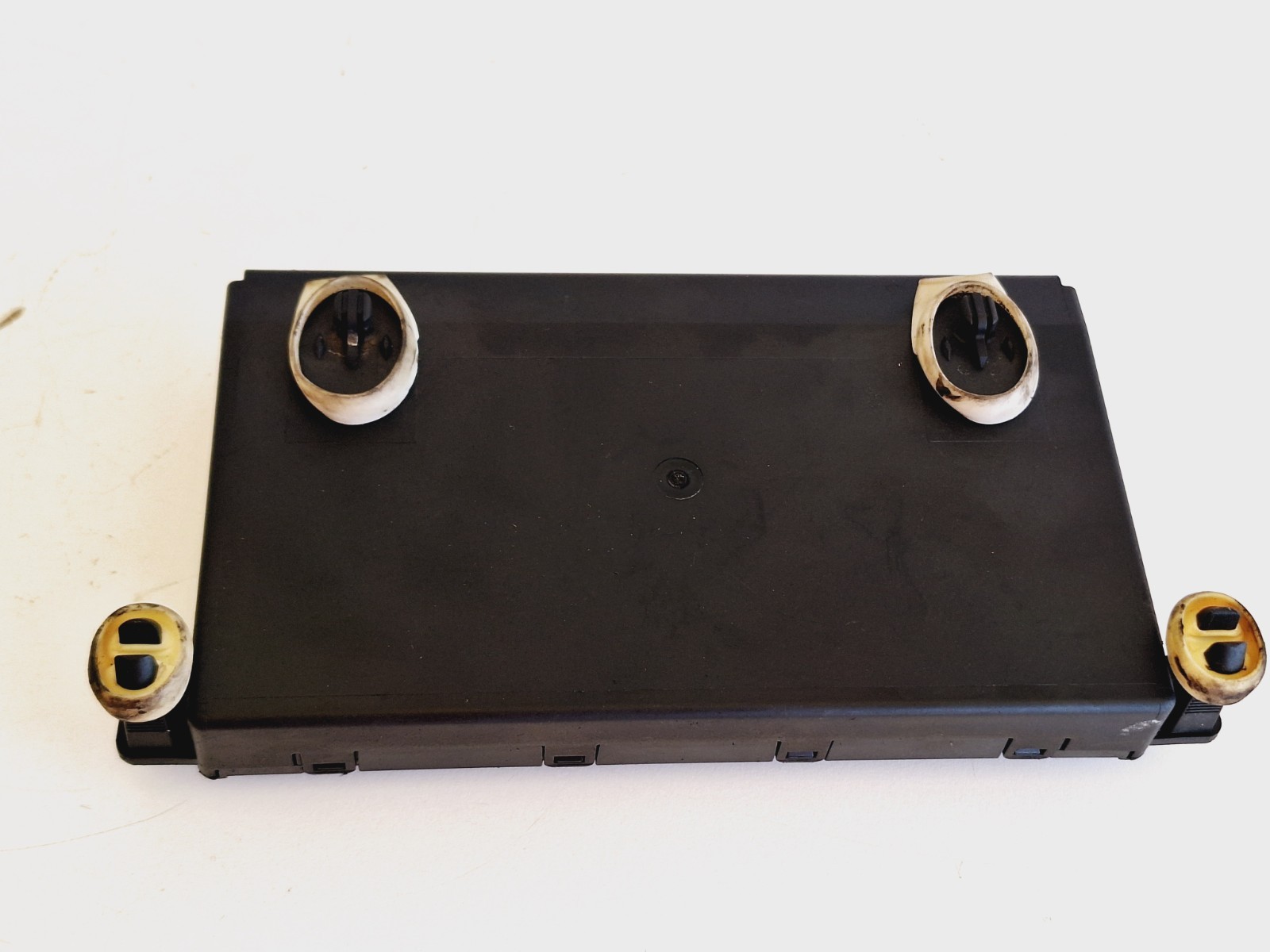 2004 Mercedes E Class W211 Left Side Front Door Control Module 2118201585