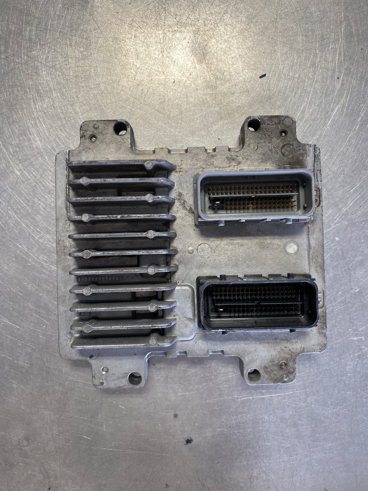 2008-2010 Cobalt 2.2L ECU ECM 12611549 YPCX