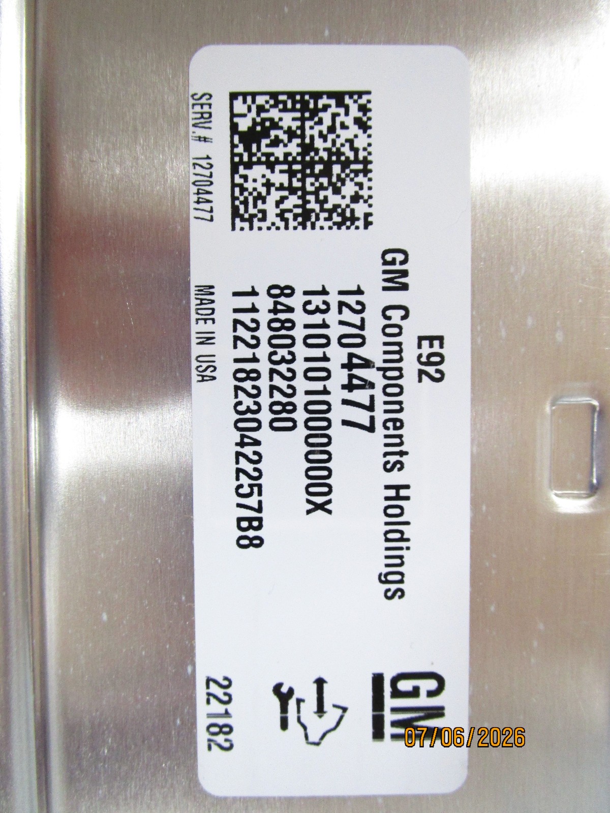 Engine Control Module (ECM) GM Parts 12704477 (box rough)