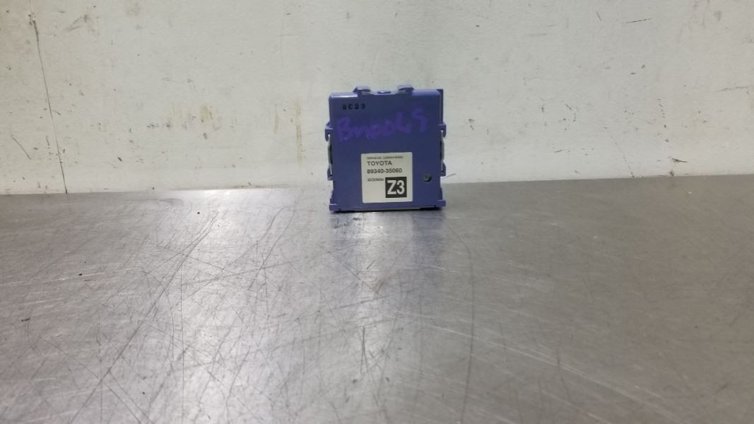 19 2019 TOYOTA 4RUNNER DRIVER PARK ASSIST CONTROL MODULE 8934035060