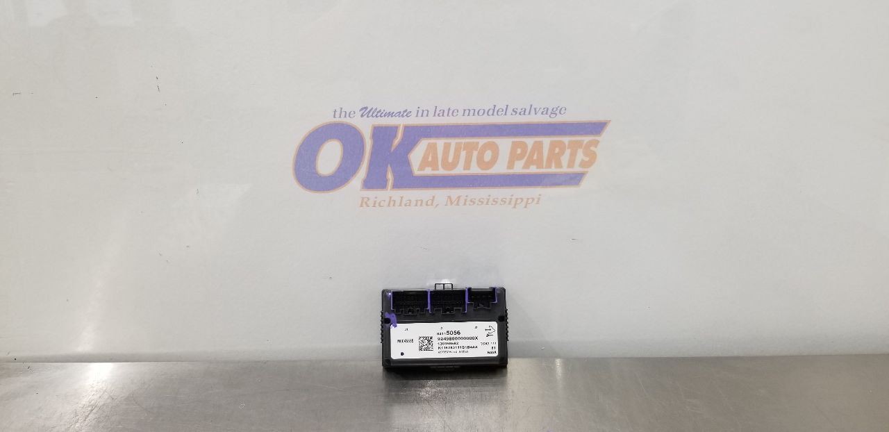 17 GMC SIERRA 1500 TRANSFER CASE CONTROL MODULE 84115056