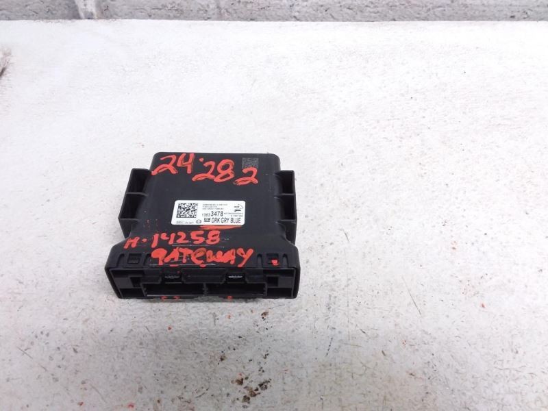 2021 CHEVROLET SILVRDO25 Network Gateway Control Module OEM Part Number 13533478