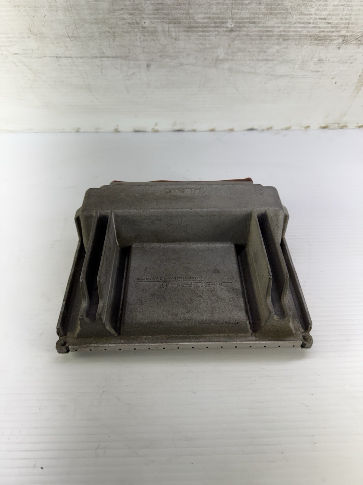 2004 Chevrolet Astro ECU Engine Computer Unit Module OEM 12586243 YFXJ