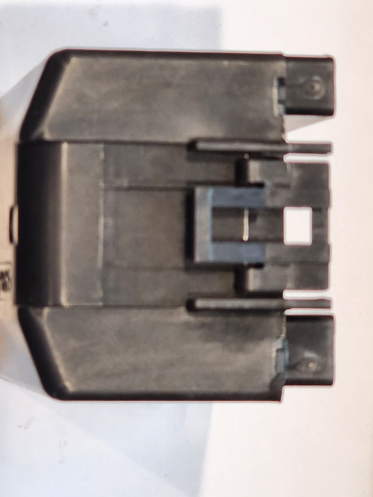 OEM 01-05 ECLIPCE STRATUS SEBRING FRONT ECU RELAY MR563000 OMRON G8C-209M-A