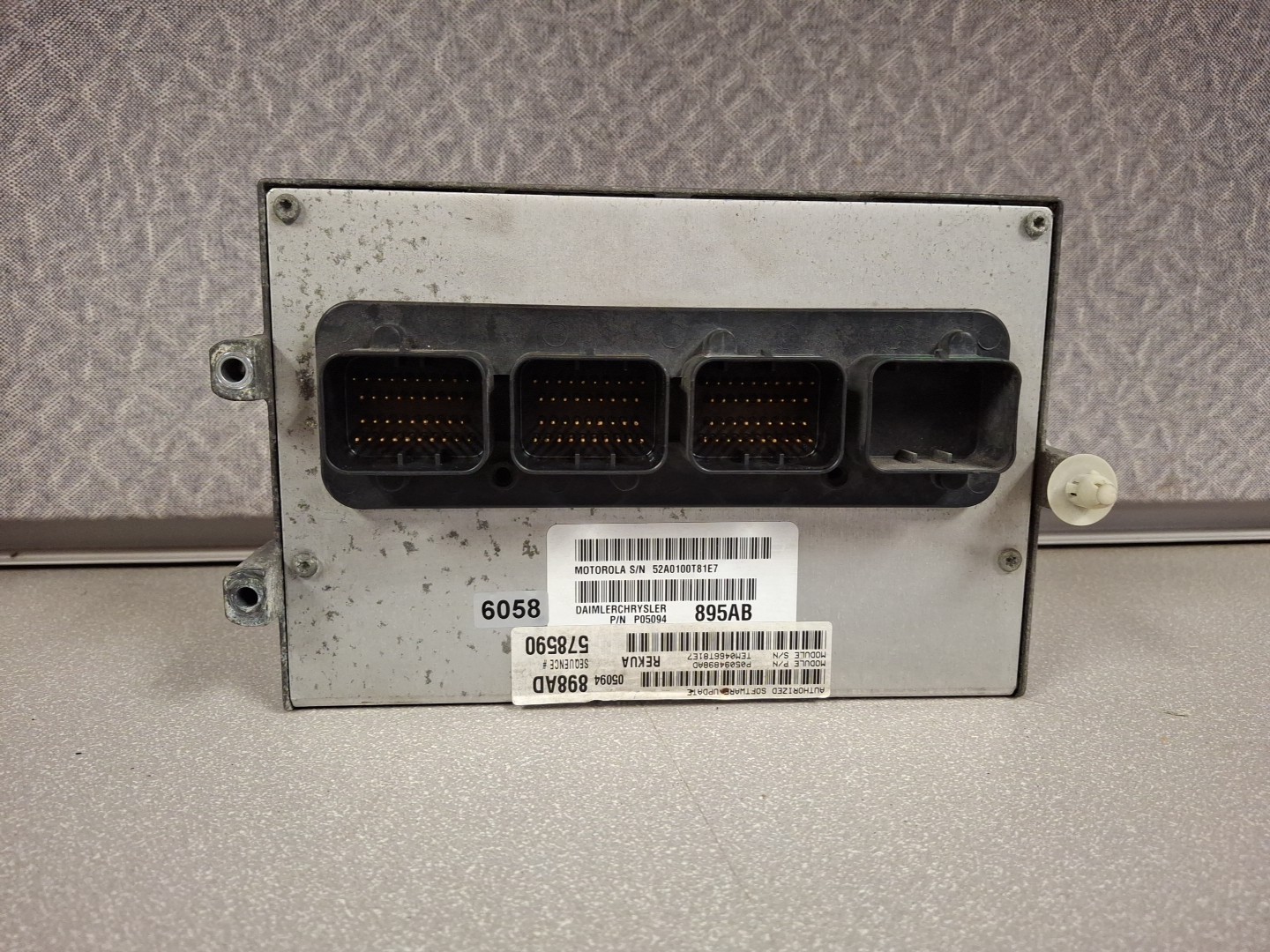 2006 Jeep Grand Cherokee ECU Engine Control Module OEM P05094