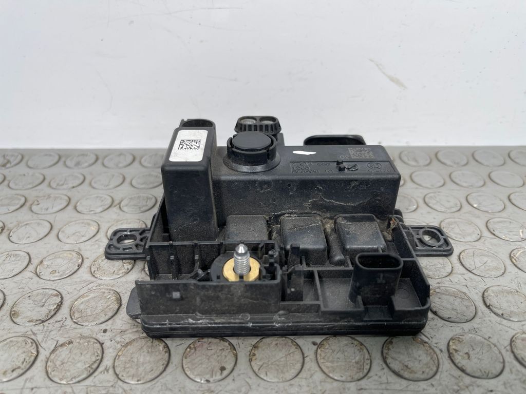 BMW i3 2016 Control Unit Module 7614585 Electric 125kW 647CM3