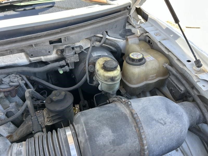 Chassis ECM Fuel Pump Frame Mounted Fits 04-08 FORD F150 PICKUP 104564378