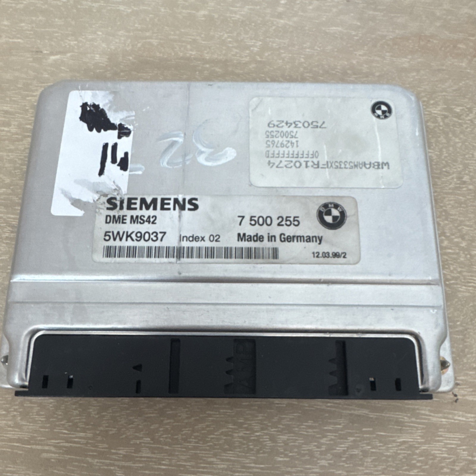BMW MS42 DME ECU 7500255 5WK9037 E46 323i 328i