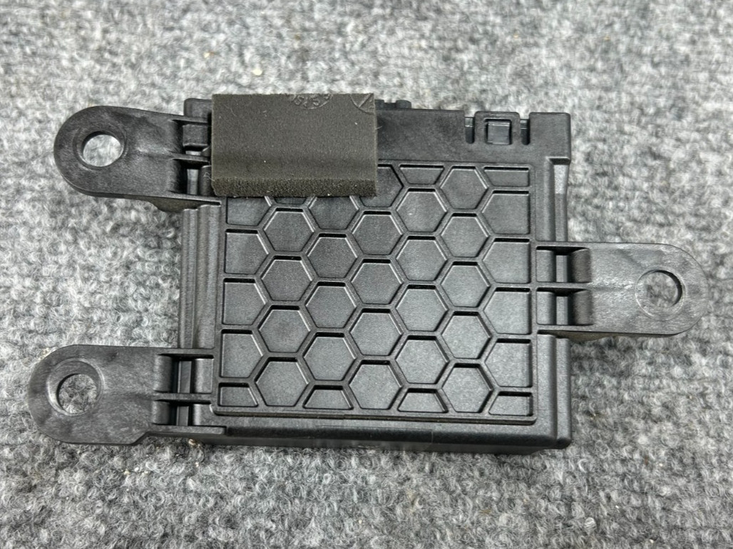 JEEP GLADIATOR SPORT 20-23 OEM 4X4 NETWORK GATEWAY COMPUTER CONTROL MODULE 25K