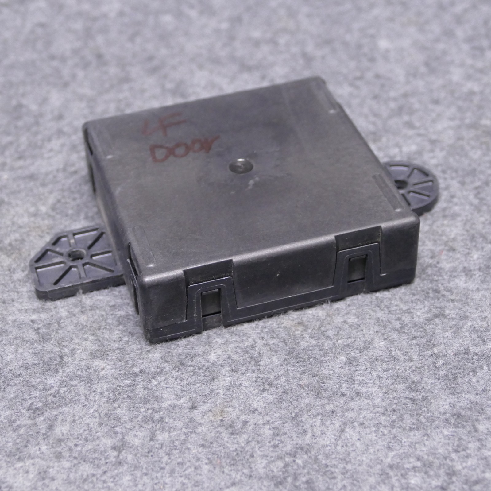 2011-17 Grand Caravan LH Driver Front Power Door Control Module 05026861AE 80132