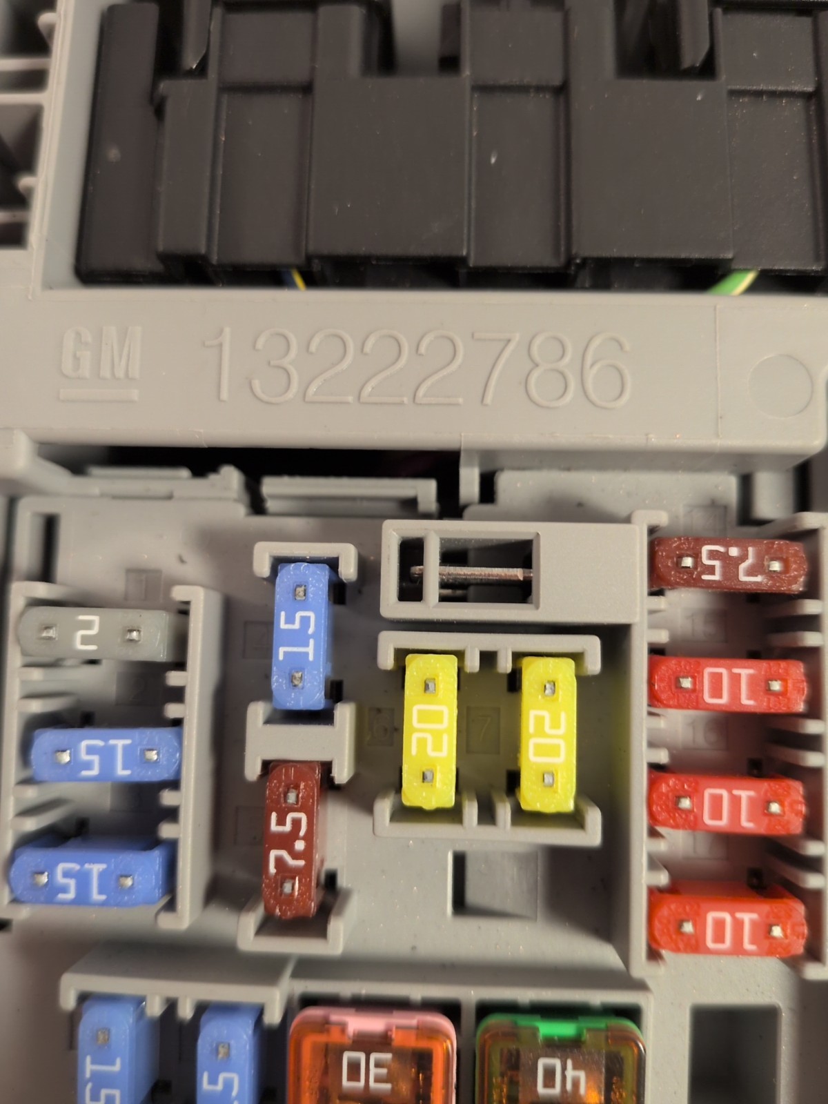2011-2012 Buick Lacrosse Chassis Control Module CCM BCM Body Control
