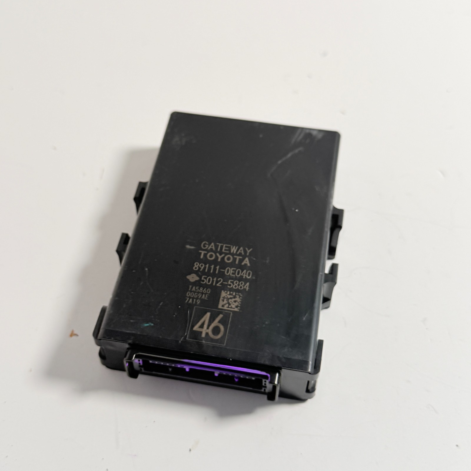 OEM 89111-0E040 TOYOTA HIGHLANDER GATEWAY COMPUTER CONTROL MODULE 2017