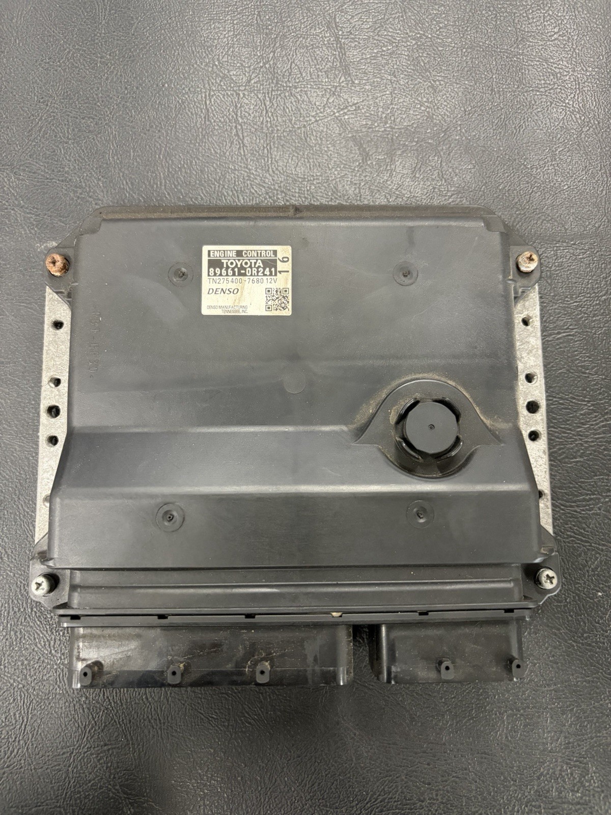 2009-11 Toyota ECM Rav4 2.5L Engine Computer Control Module ECU PCM 89661-0R101