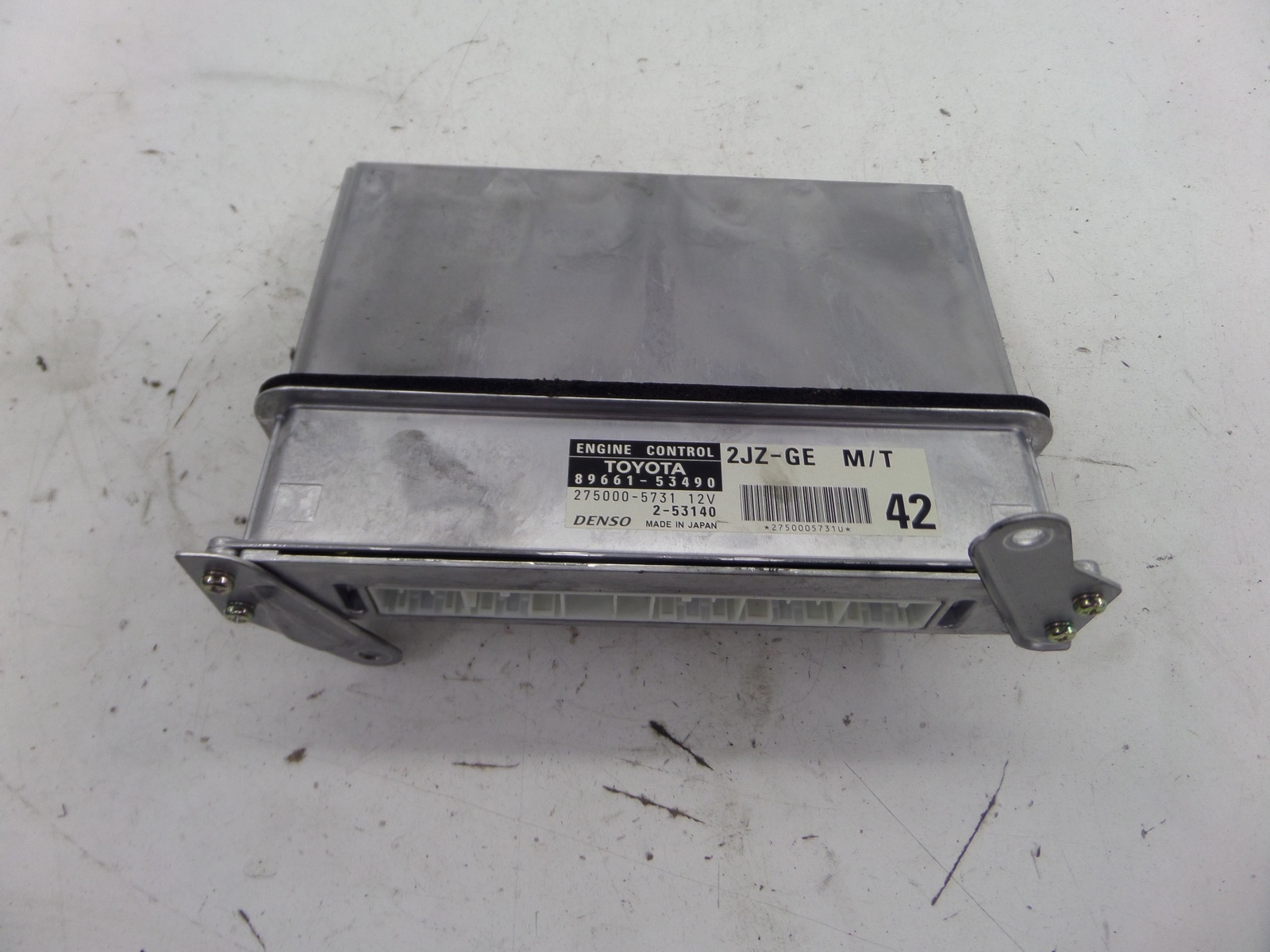 Lexus IS300 2JZ-GE VVT-i M/T Engine Computer ECU DME XE10 01-05 OEM 89661-53490
