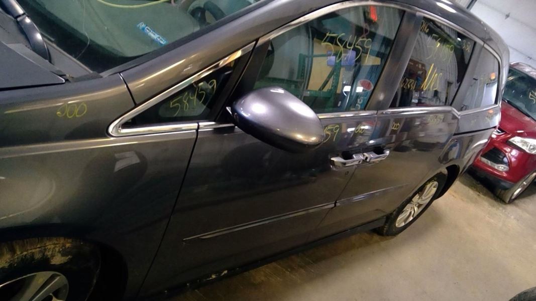 Chassis ECM Theft-locking Power Control Unit EX Fits 14-17 ODYSSEY 4166465
