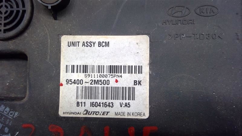 Chassis ECM Body Control BCM Center Dash Automatic Fits 09-10 GENESIS 890996