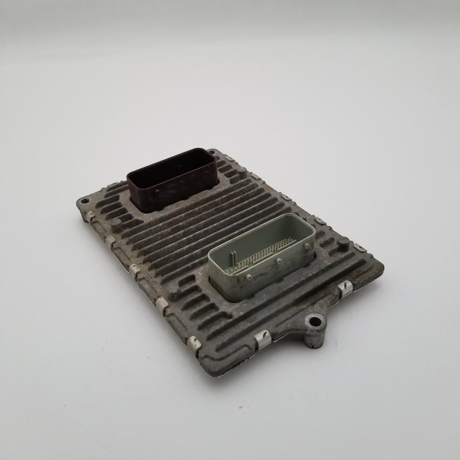 2012 Dodge Caravan Town & Country 3.6L Engine Control Module Computer ECM