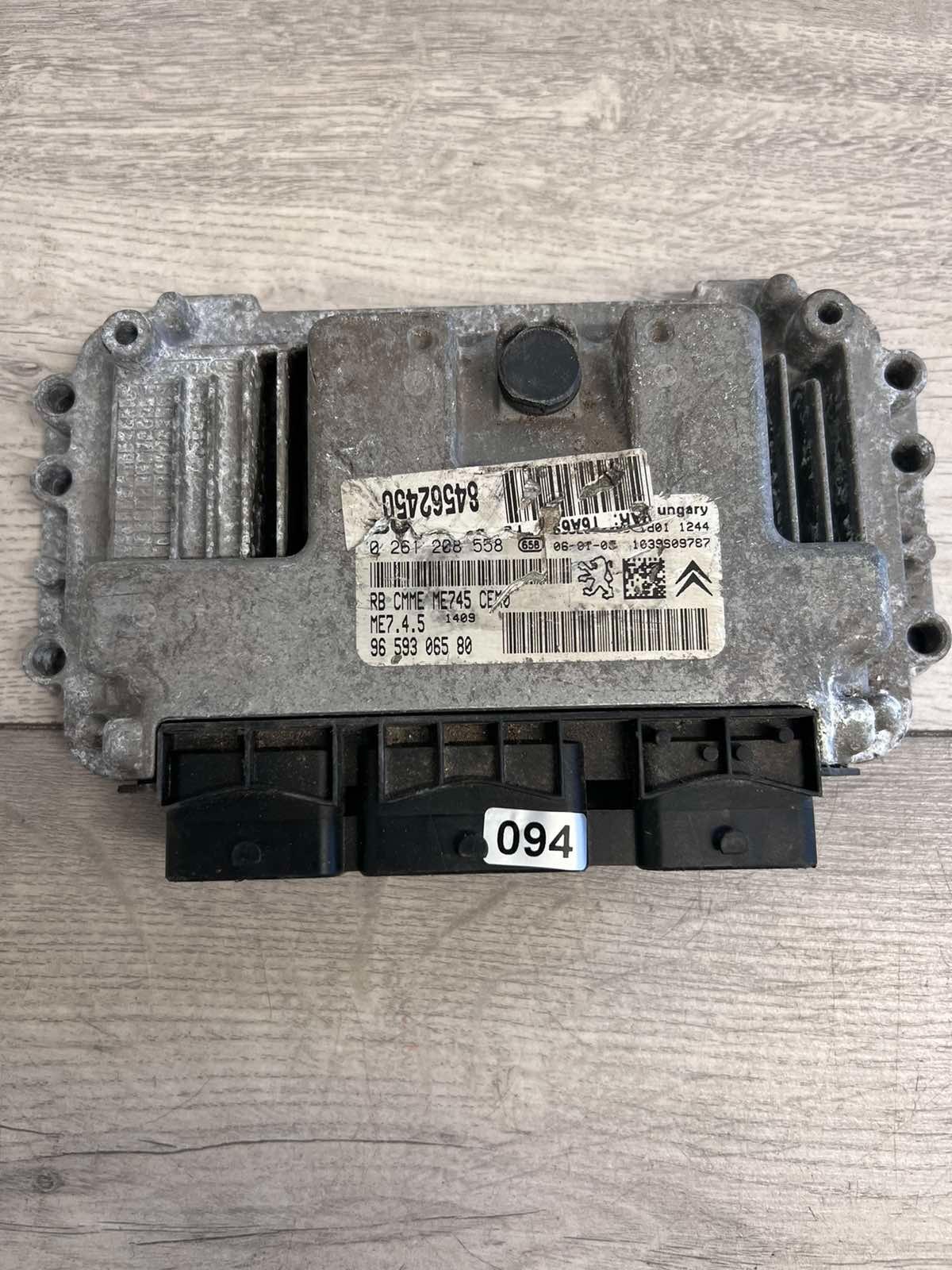 PEUGEOT 307 1.6 2005 Engine Control Unit 9659306580 Bosch 0261208558