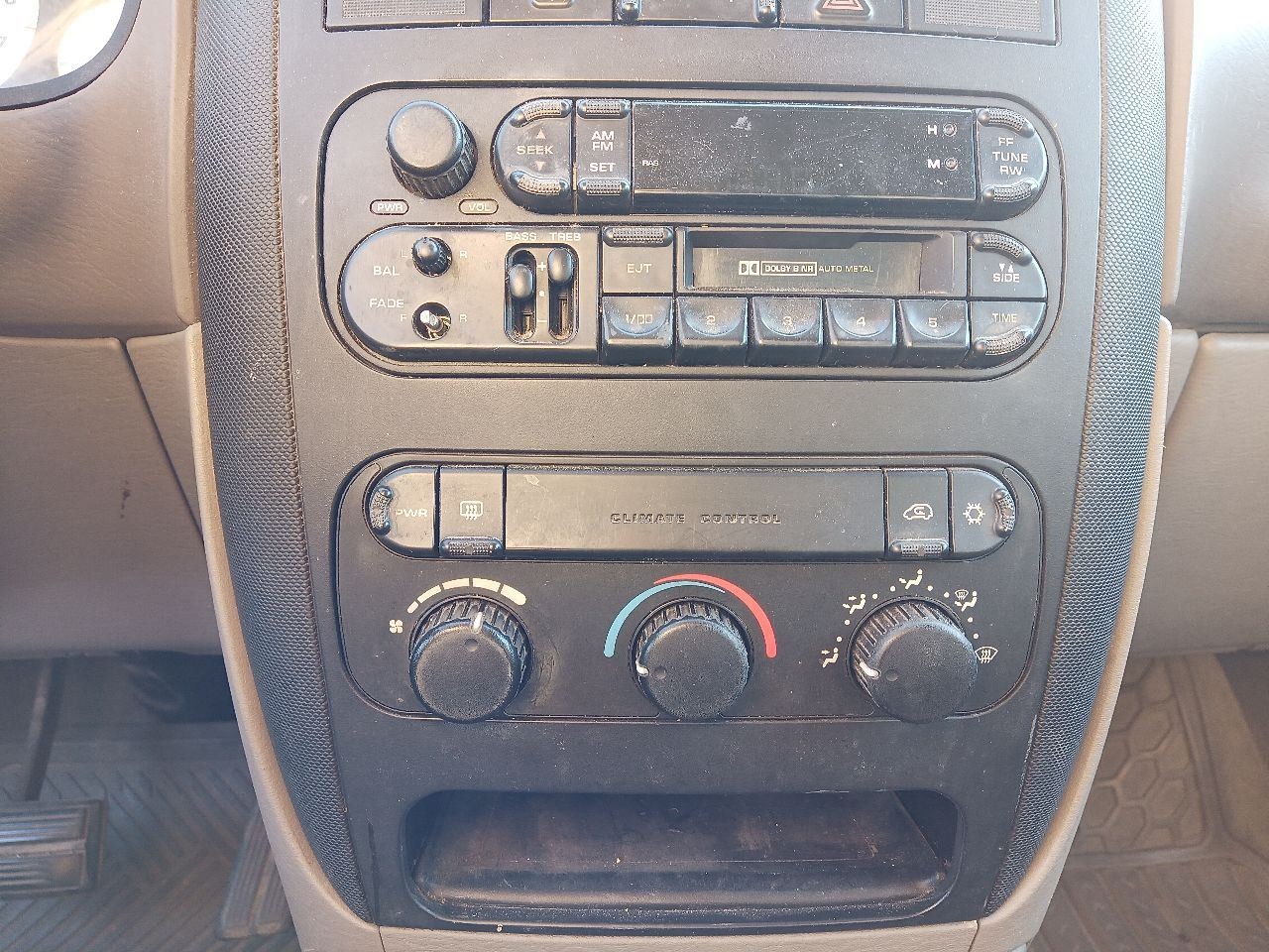 04869000AI Multifunction Control Module BCM From 2001 CHRYSLER VOYAGER 12474090