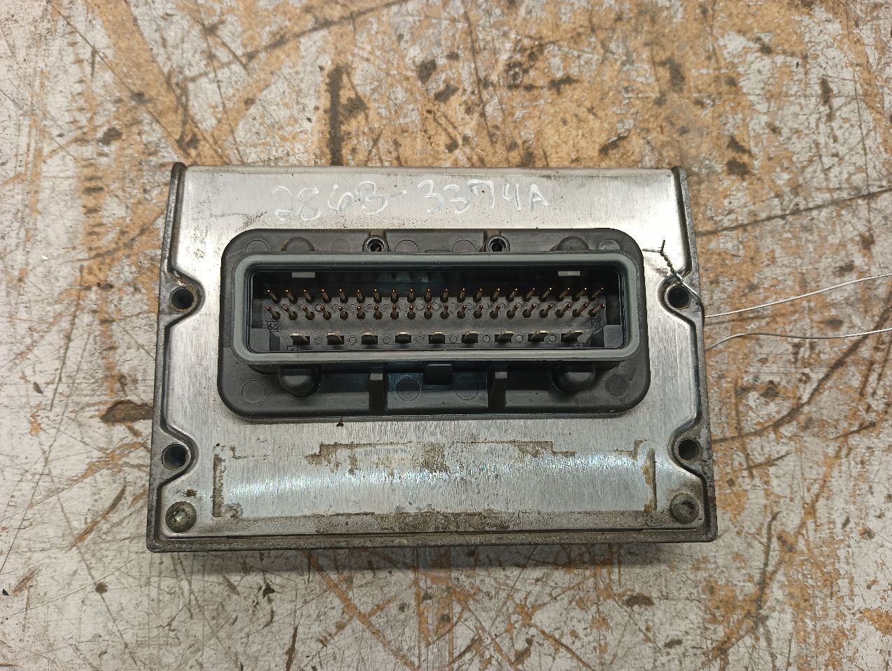 04869000AI Multifunction Control Module BCM From 2001 CHRYSLER VOYAGER 12474090