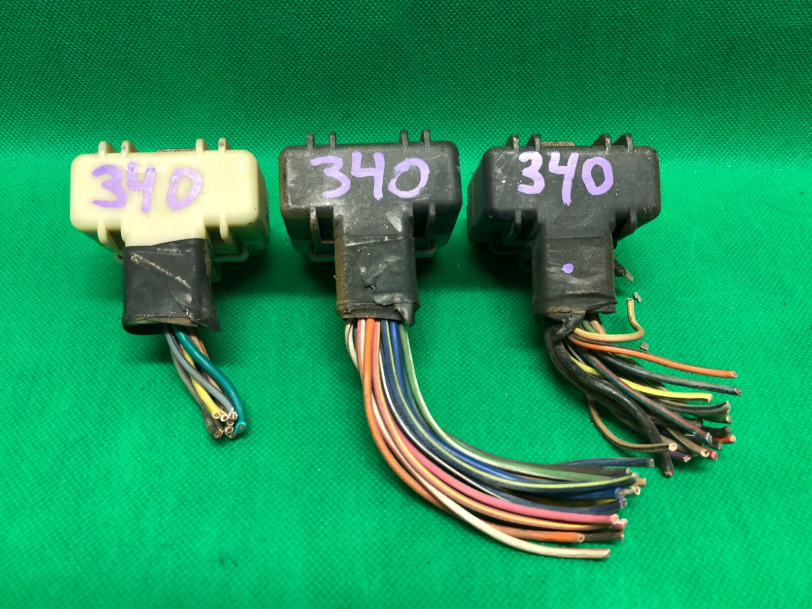 WIRING HARNESS PLUG CONNECTOR 98 DODGE RAM TRUCK 3.9 ECM ECU MODULE PCM 56046340