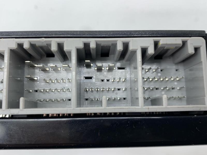 07 08 09 10 11 Chevrolet CHEVY SILVERADO 1500 Chassis Brain Box