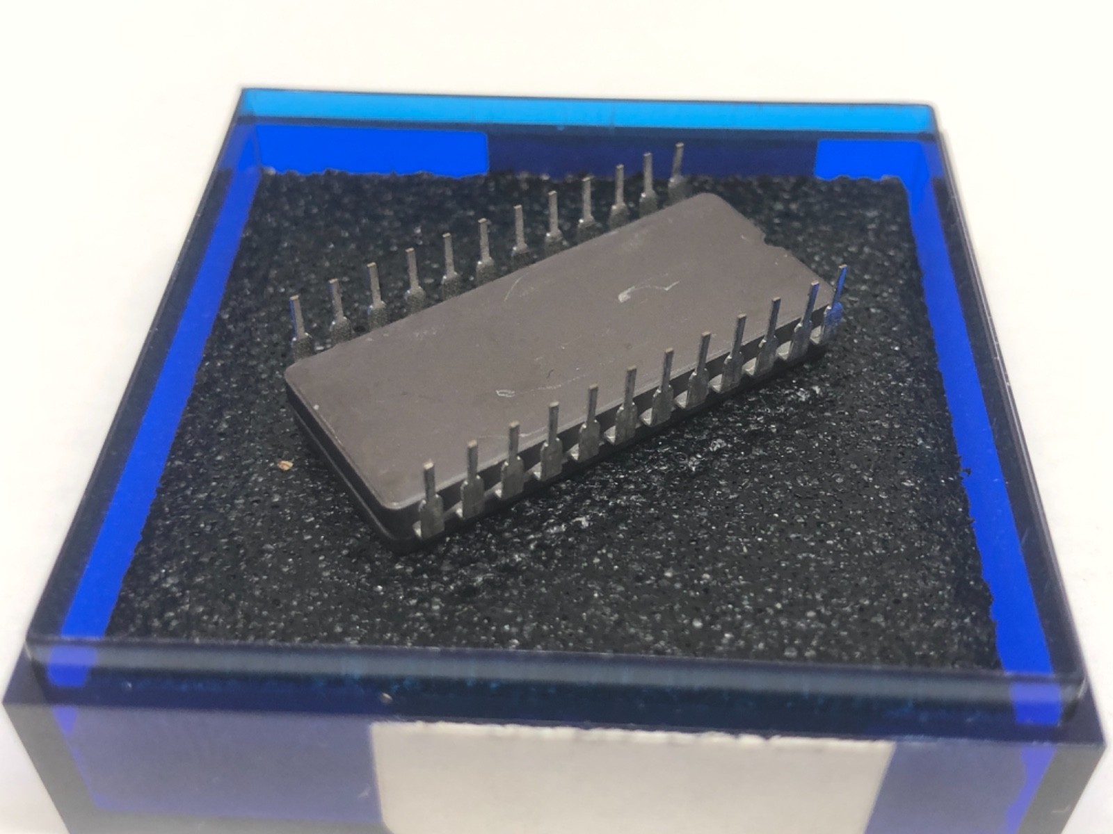 1984-87 Porsche 3.2 911 Carrera Factory Stock 24-Pin EPROM Chip 1267355180