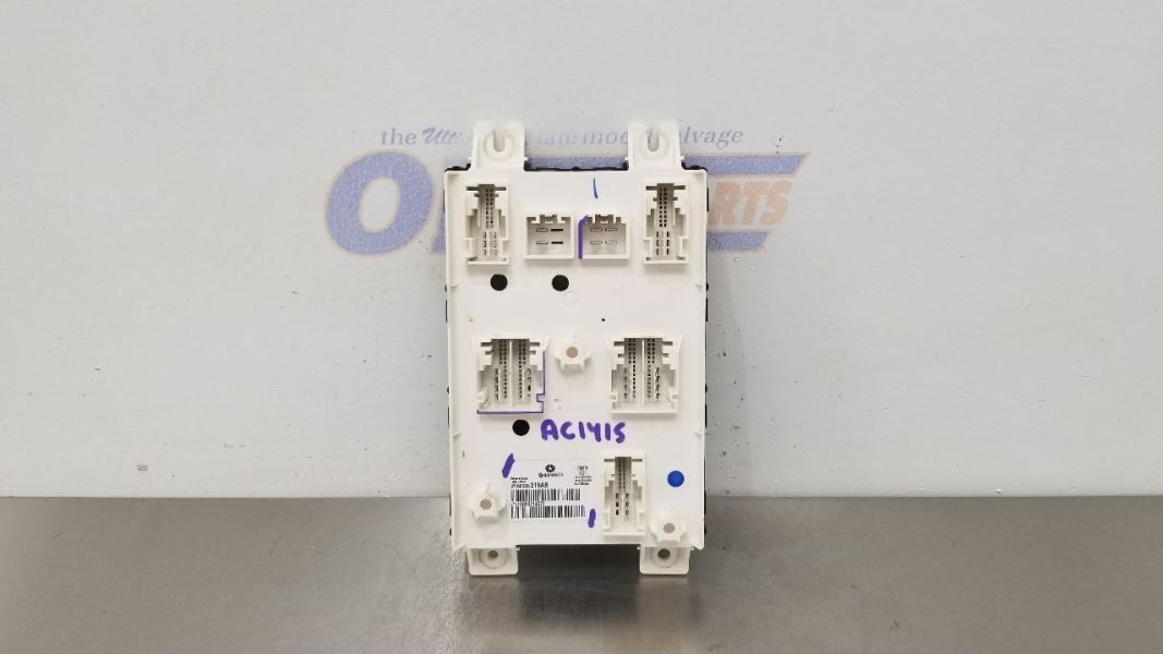 17 DODGE RAM 1500 BCM BODY CONTROL MODULE 68320319AB