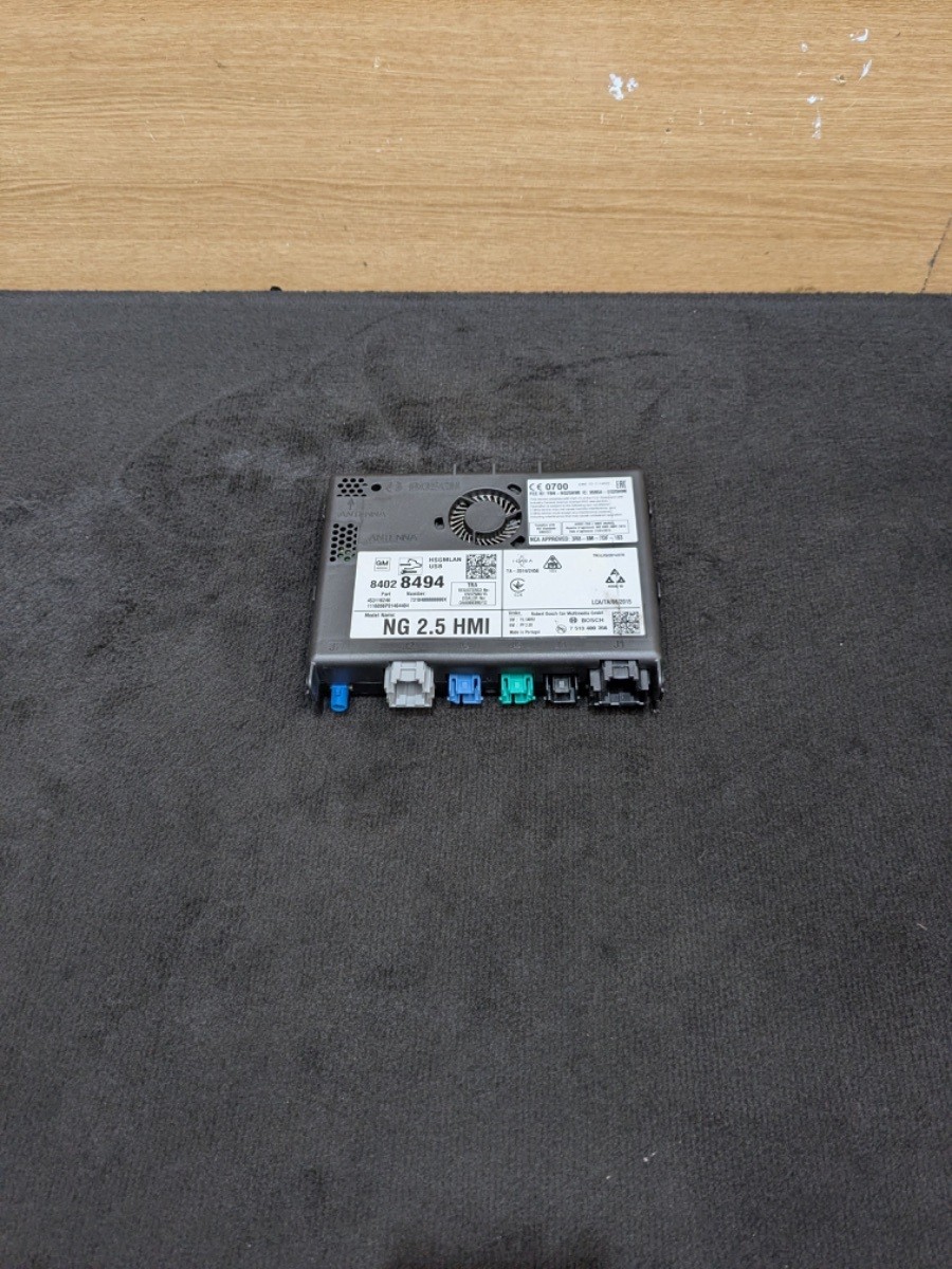 VAUXHALL ASTRA K MK7 SAT NAV CONTROL MODULE ECU 84028494
