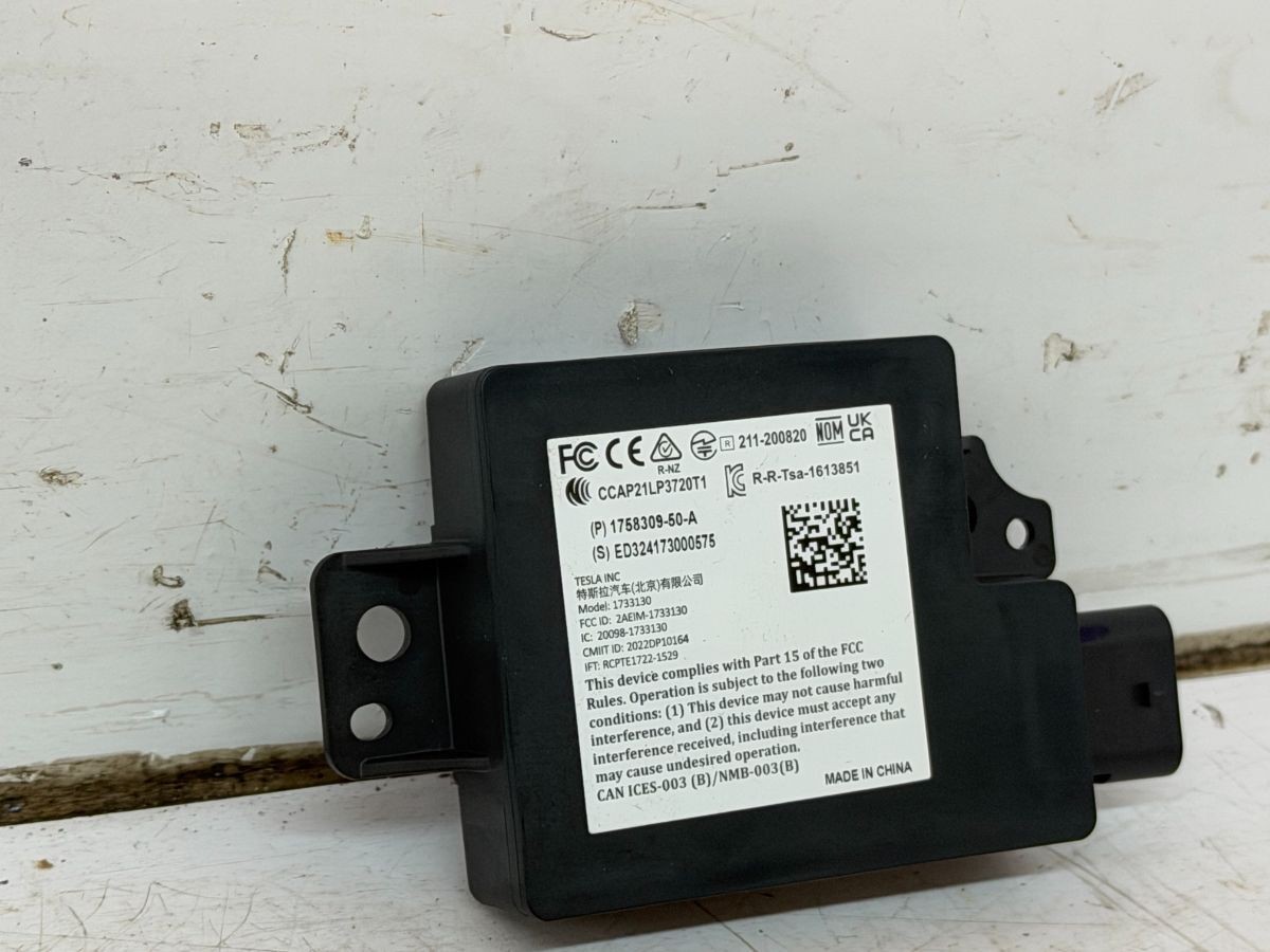 TESLA MODEL 3 BLUETOOTH TRANSCEIVER MODULE 2019-2024 1758309-50-A