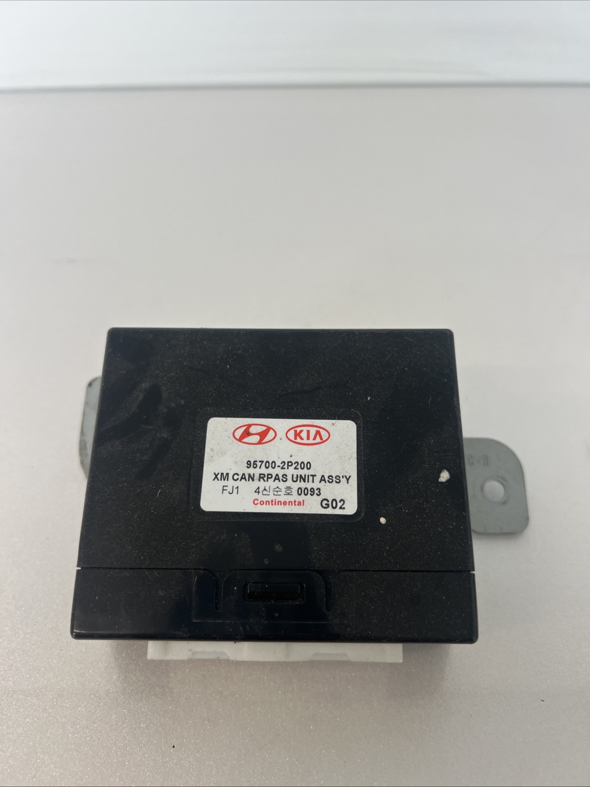 KIA SORENTO PDC PARKING SENSOR CONTROL UNIT ECU 95700-2P200 MK2 2010 – 2014