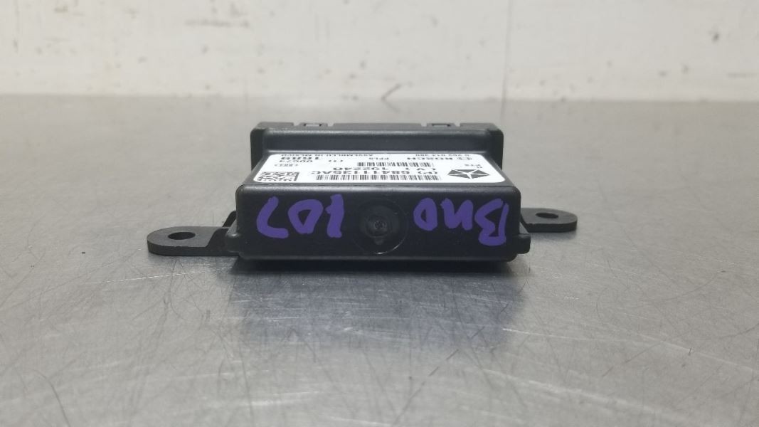 19 2019 JEEP GRAND CHEROKEE REAR DRIVER PARK ASSIST CONTROL MODULE 68411135AC