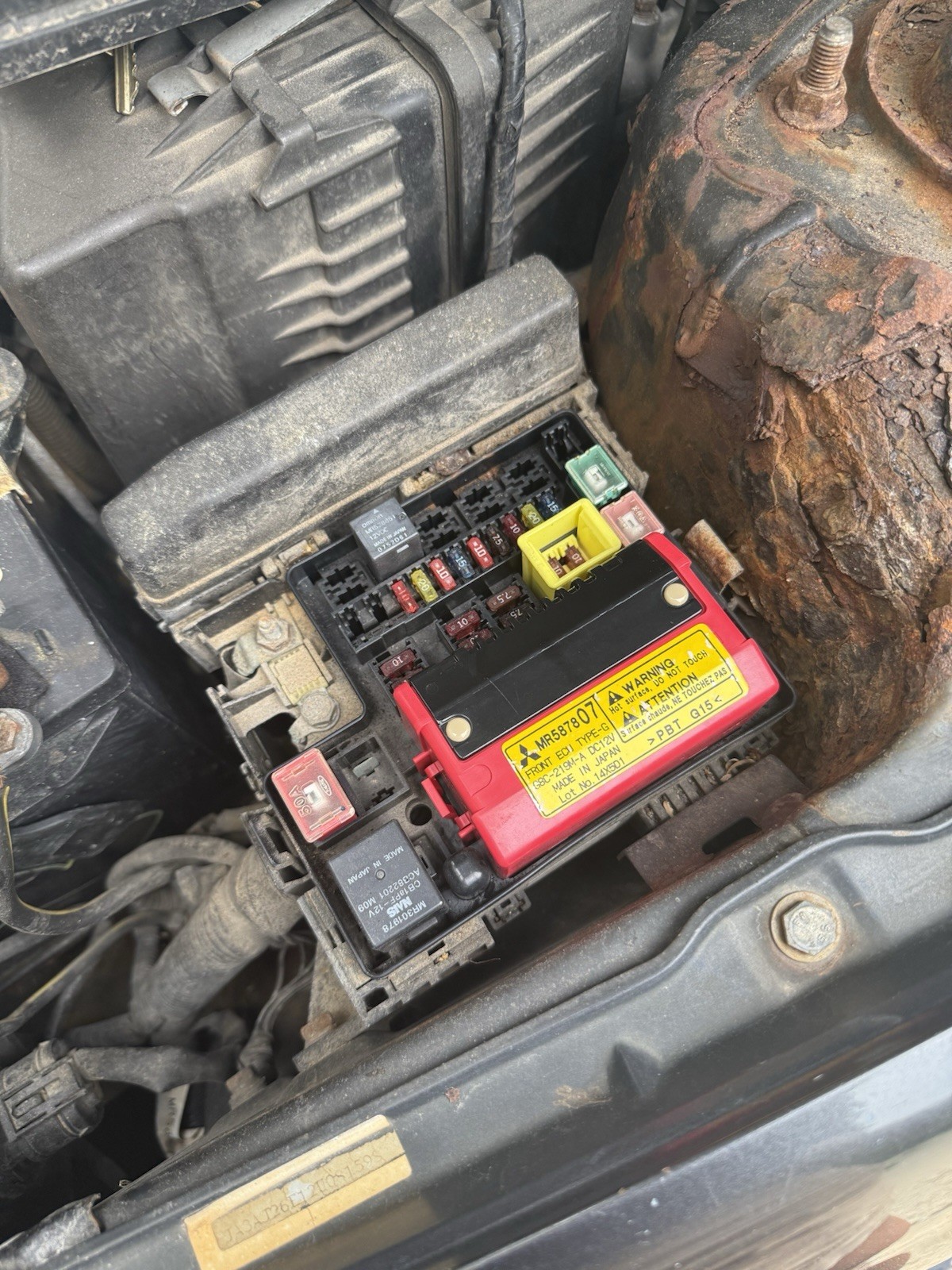 Mitsubishi Lancer Front Ecu