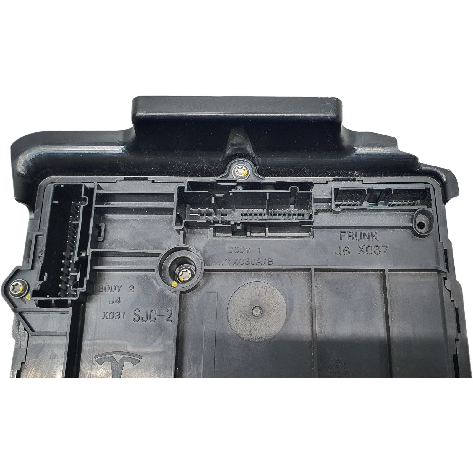 ✅ TESLA MODEL Y LEFT LOW VOLTAGE CONTROL MODULE 2020-2025 1657648-02-A OEM