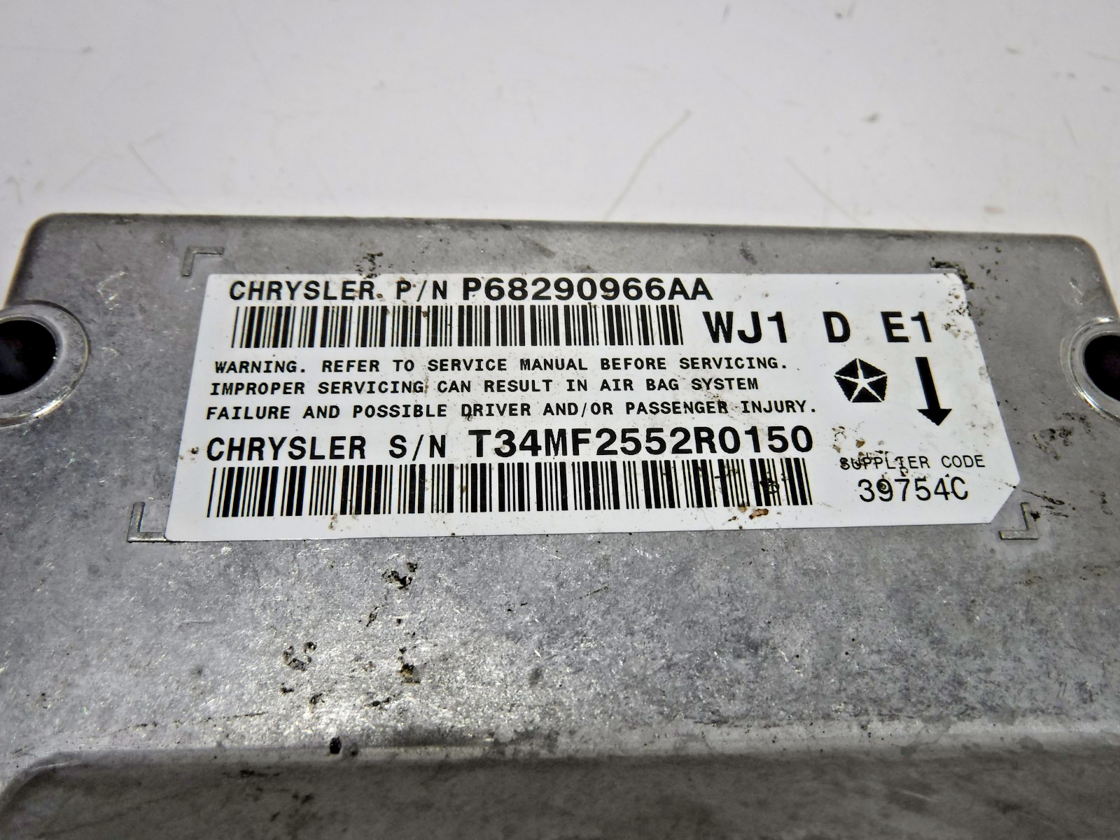 Jeep Grand Cherokee WJ 02-04 SRS Occupant Restraint Module 68290966AA Free Ship