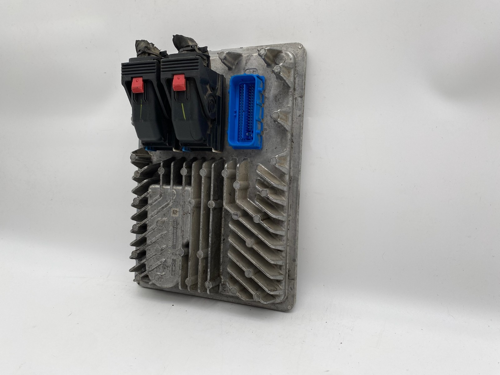 2019-2020 Chevy Suburban 1500 6.2L Engine Computer Control Module ECM 12695211