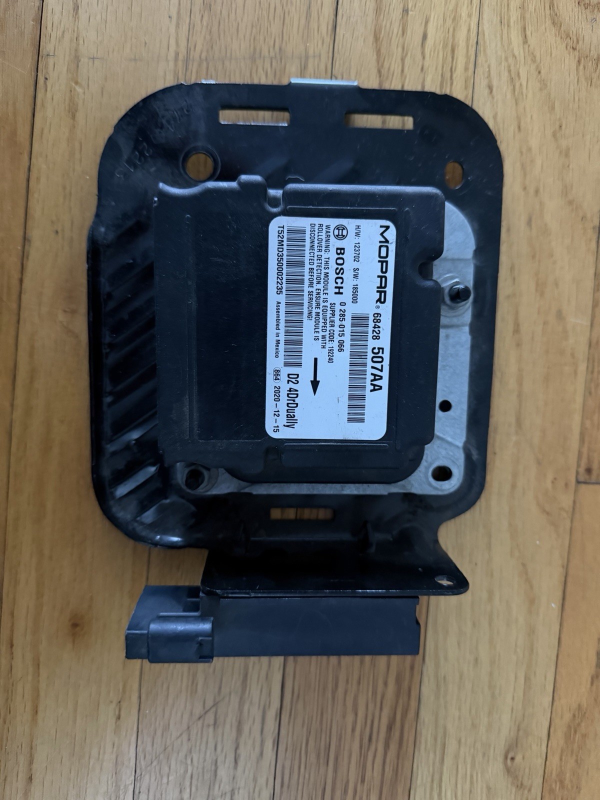 2020-2023 DODGE RAM 3500 SRS BAG CONTROL MODULE CREW CAB OEM