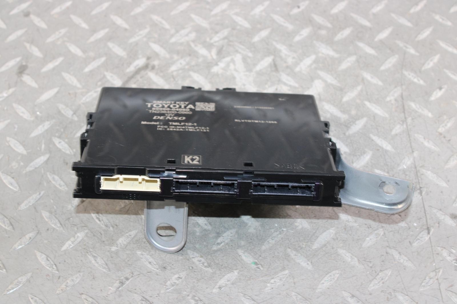 20-23 TACOMA Theft Locking Keyless Ignition Smart Key Control Module BCU BCM OEM
