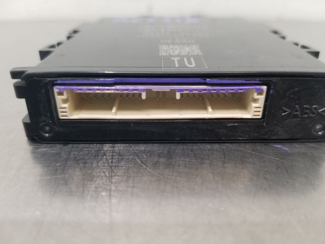 23 TOYOTA TUNDRA NETWORK GATEWAY MODULE 891110C050